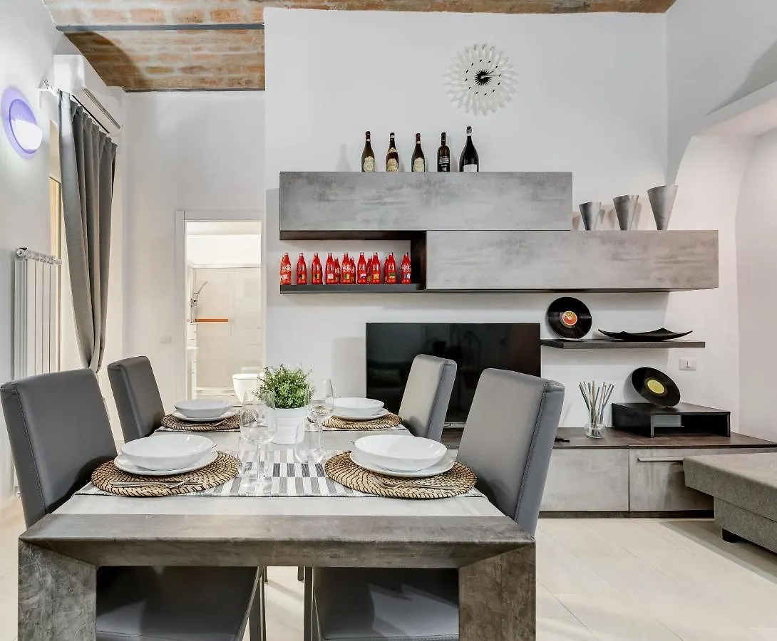 Cosy Apartment- Colosseum- Termini Railway Rome